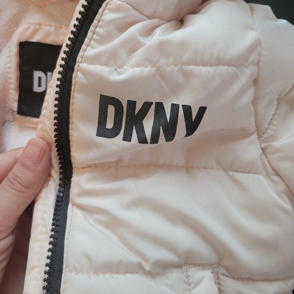 DKNY Baby Girl Pink and Black Snowsuit Outwear Size 6-9 Months - Picture 3 of 10